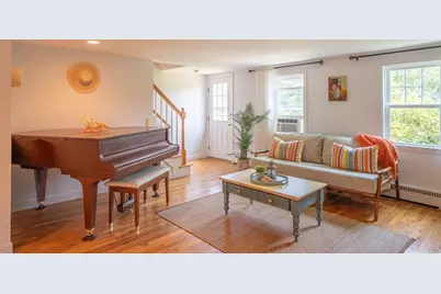 1 Bayberry Rd, Yarmouth, MA 02673 - Photo 10