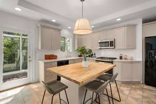 302 Concord Rd, Weston, MA 02493 - Photo 14