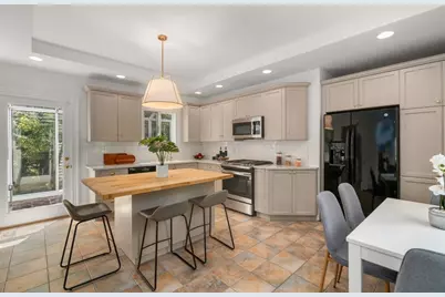 302 Concord Road, Weston, MA 02493 - Photo 12