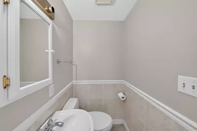 41 Maple St, Stoneham, MA 02180 - Photo 20