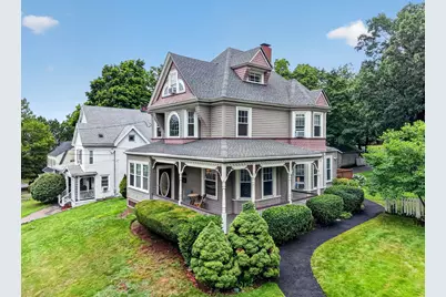 41 Maple St, Stoneham, MA 02180 - Photo 1