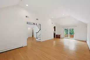 250 Palisades Cir, Stoughton, MA 02072 - Photo 8