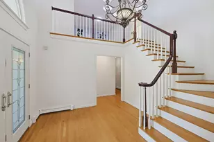 250 Palisades Cir, Stoughton, MA 02072 - Photo 4