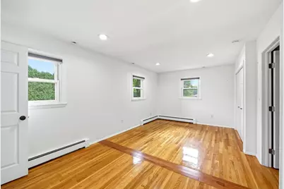 277 Brainerd St, South Hadley, MA 01075 - Photo 14