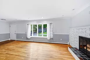 277 Brainerd St, South Hadley, MA 01075 - Photo 6