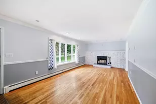 277 Brainerd St, South Hadley, MA 01075 - Photo 4