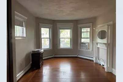 977 South St #1, Boston, MA 02131 - Photo 2
