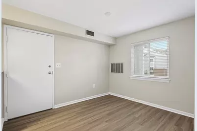 6 Beals Cove #B, Hingham, MA 02043 - Photo 8