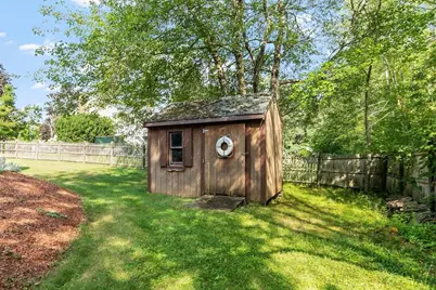 10 Gearty St, Wilmington, MA 01887 - Photo 18