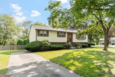 10 Gearty St, Wilmington, MA 01887 - Photo 16