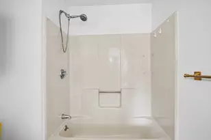 181 Littleton Rd, Chelmsford, MA 01824 - Photo 18