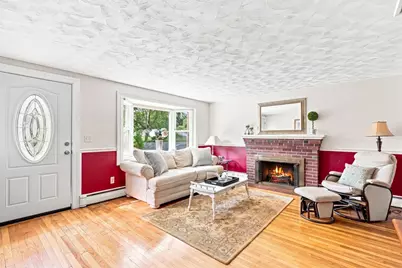 34 Roseen Road, Holbrook, MA 02343 - Photo 4