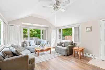 34 Roseen Road, Holbrook, MA 02343 - Photo 12