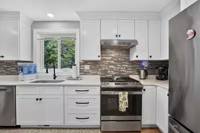 65 South New #65, Haverhill, MA 01832 - Photo 8
