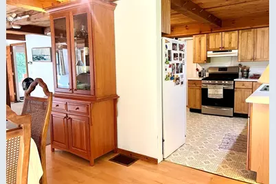 42 Captain Lathrop Drive, Deerfield, MA 01373 - Photo 8