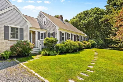 11 Barnes Lane, Yarmouth, MA 02673 - Photo 2
