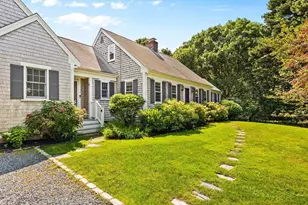 11 Barnes Ln, Yarmouth, MA 02673 - Photo 2