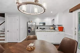 852 Wellman Ave, Chelmsford, MA 01863 - Photo 6