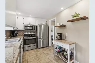 25 Paulson Dr, West Springfield, MA 01089 - Photo 12