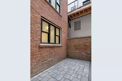 20 Shawmut St, Boston, MA 02116 - Photo 38