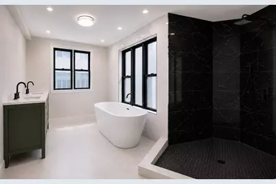 20 Shawmut St, Boston, MA 02116 - Photo 18