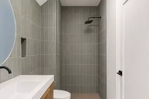 20 Shawmut St, Boston, MA 02116 - Photo 14