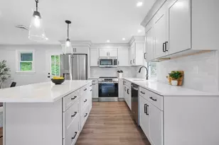 5 Forest Hill Dr, Worcester, MA 01609 - Photo 2