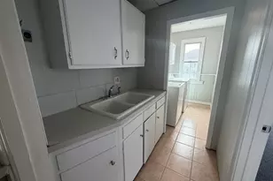 223 Mechanic St, Leominster, MA 01453 - Photo 6