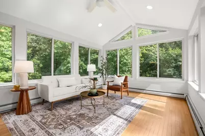 21 Freeport Dr, Burlington, MA 01803 - Photo 14