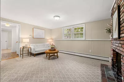 21 Freeport Dr, Burlington, MA 01803 - Photo 30