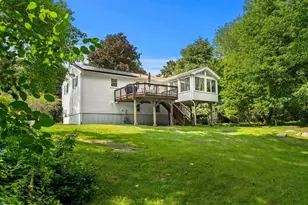 21 Freeport Dr, Burlington, MA 01803 - Photo 36