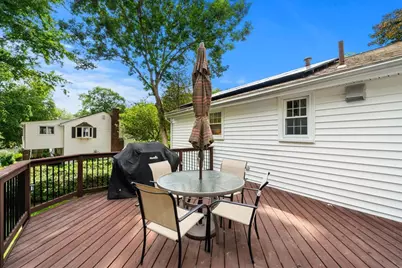 21 Freeport Dr, Burlington, MA 01803 - Photo 18