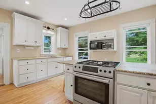 14 Carr St, Sutton, MA 01590 - Photo 12