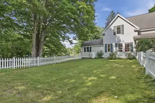 14 Carr St, Sutton, MA 01590 - Photo 28
