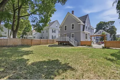 46 Sheridan St, Haverhill, MA 01830 - Photo 32