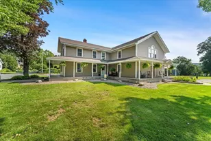 136 Main St, Hatfield, MA 01038 - Photo 2
