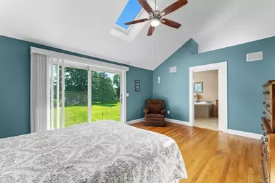 136 Main St, Hatfield, MA 01038 - Photo 16