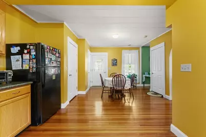 136 Main St, Hatfield, MA 01038 - Photo 24