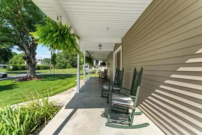136 Main St, Hatfield, MA 01038 - Photo 4