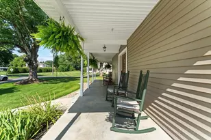 136 Main St, Hatfield, MA 01038 - Photo 4