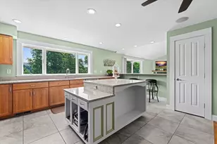 136 Main St, Hatfield, MA 01038 - Photo 8