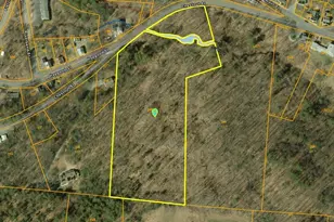 979 Chestnut St, Athol, MA 01331 - Photo 1