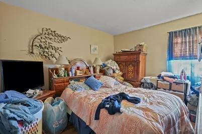 1792 Pleasant St, Fall River, MA 02723 - Photo 6
