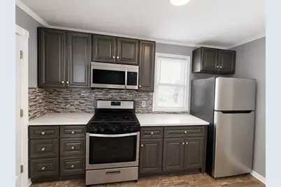 247 Sycamore St, Watertown, MA 02472 - Photo 2