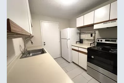 9 Village Hill Ln #16, Natick, MA 01760 - Photo 6