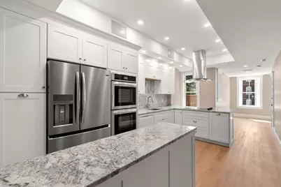 1863 Beacon St #1, Brookline, MA 02445 - Photo 8