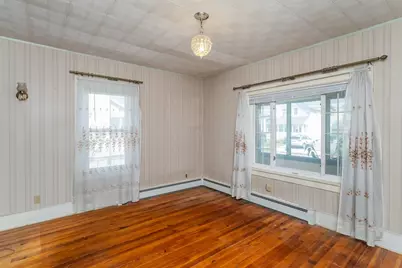 11 Hampshire Street, Ludlow, MA 01056 - Photo 10