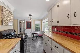 147 Main St, Reading, MA 01867 - Photo 12
