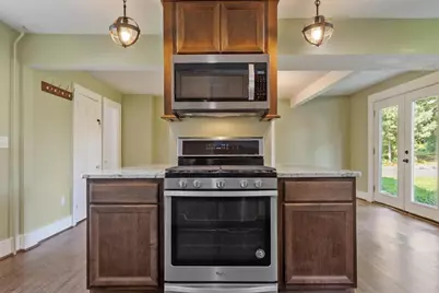 48 Central St, West Brookfield, MA 01585 - Photo 8