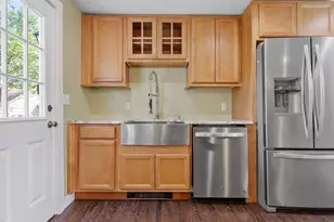 48 Central St, West Brookfield, MA 01585 - Photo 10